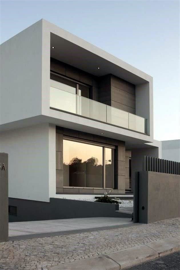 Se puede utilizar en el exterior o interior de tu casa, como en la terraza o en las escaleras.