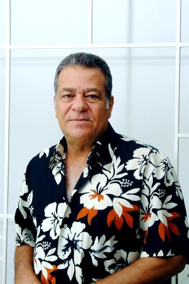 El artista egipcio Ahmed Nawar.