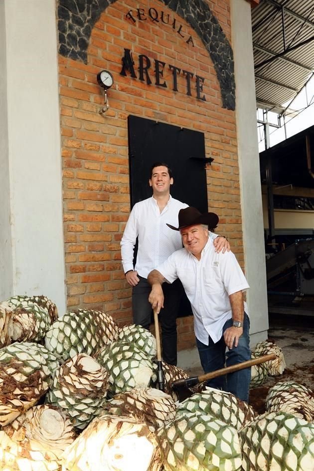 Eduardo Orendain y Eduardo Orendain