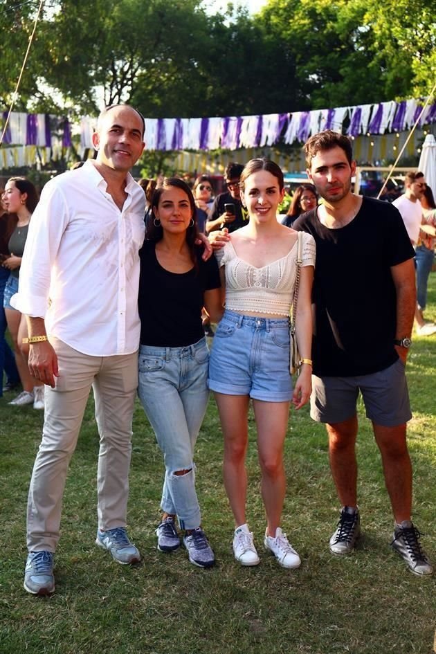 José Lobatón, Ale Prieto, Mariana Navarrete y Marcelo Bremer