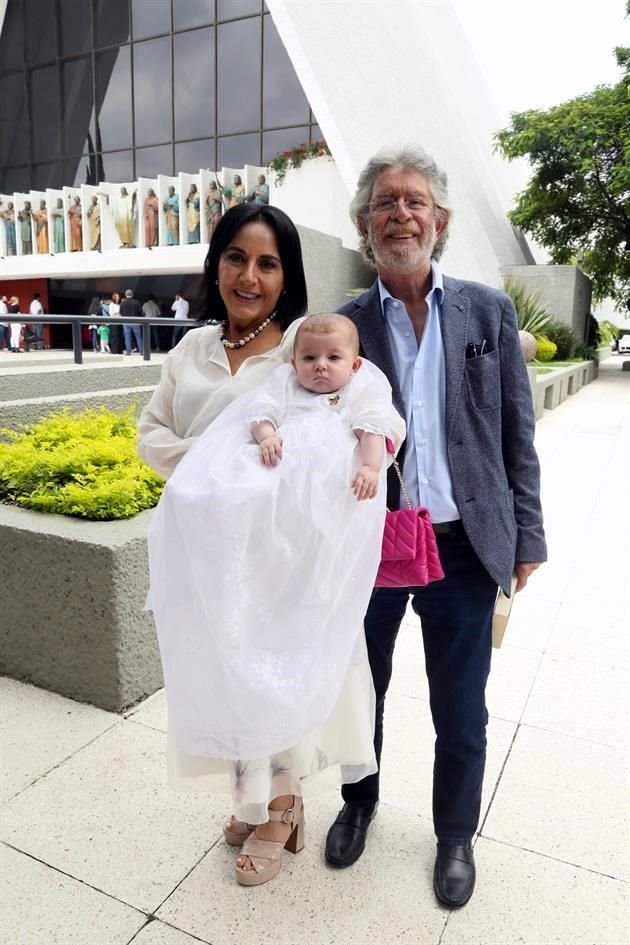 Abuelitos paternos. Margarita de Bouquet, Gala Espinosa y Alfonso Bouquet.