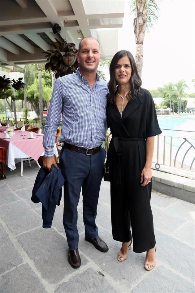 Charlie Rodríguez y Mónica Arregui