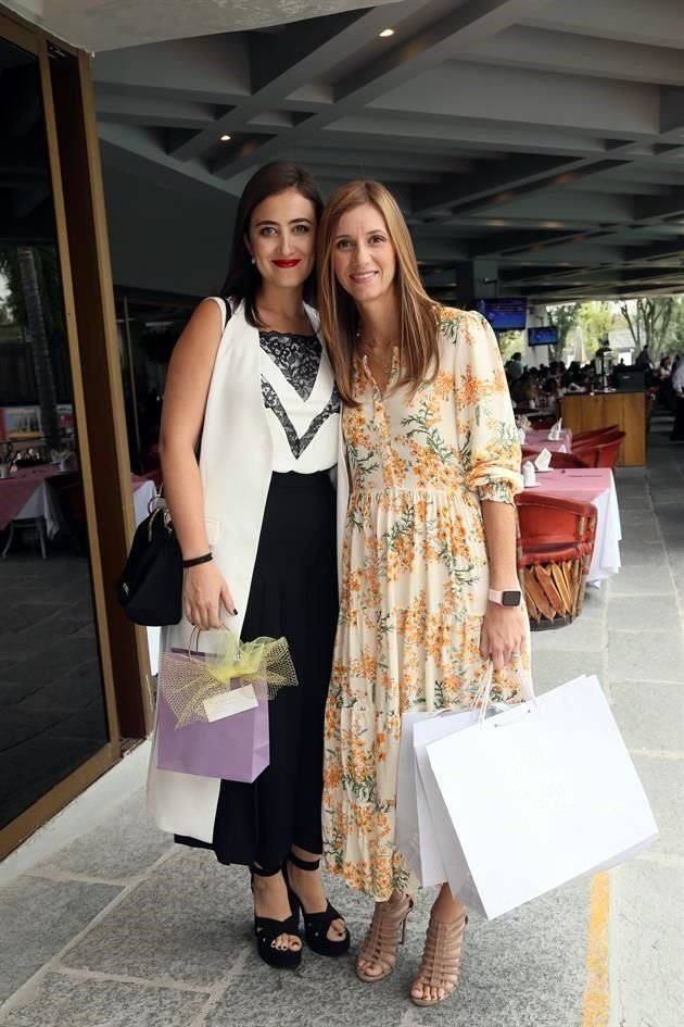 Adriana Pérez y Alejandra Arregui