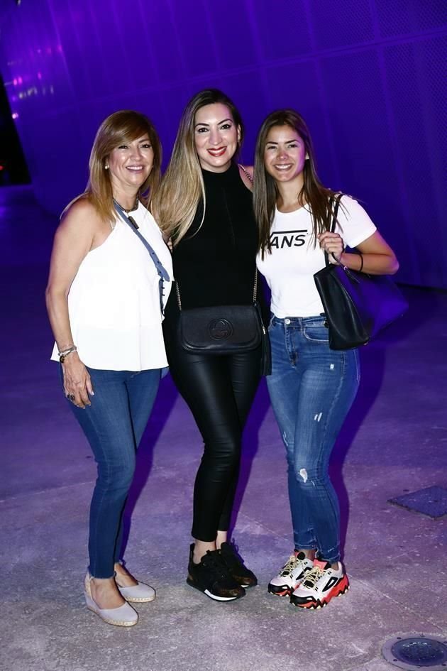 Gaby Páez, Gladys Páez y Gaby Peña