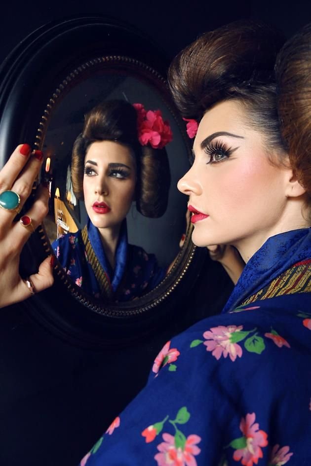 Con estas imágenes, la modelo Karin Ontiveros, el maquillador Abell Salazar y el fotógrafo Carlos Medina pretenden reflejar el espíritu japonés tradicional.