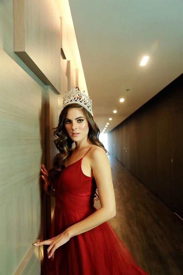 'Una mujer con un mensaje, con una historia de vida, y que pueda representar no solamente a las mujeres bellas de cada país, o a las mujeres bellas del mundo, sino a las mujeres a las que quizá...'
