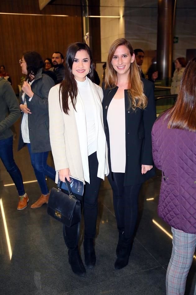 Mónica Leal y Karen Willis
