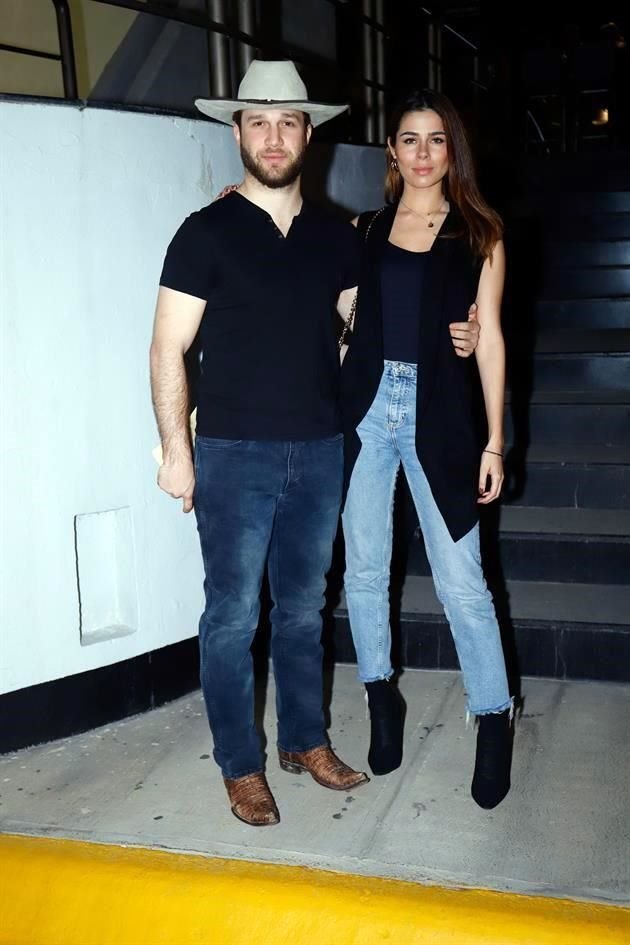 Max Fernández y Melissa Morales