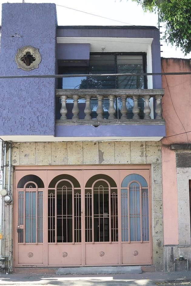 De acuerdo con el SAT, esta finca de Contreras Medellín 375 A, en Guadalajara, era el domicilio de Infraestructura y Maquinaria Ulter, que en 2016 facturó 2 mil 450 millones de pesos.