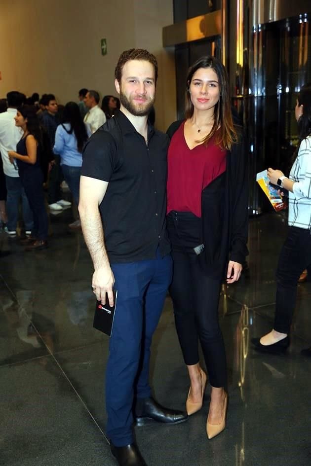 Max Fernández y Melissa morales