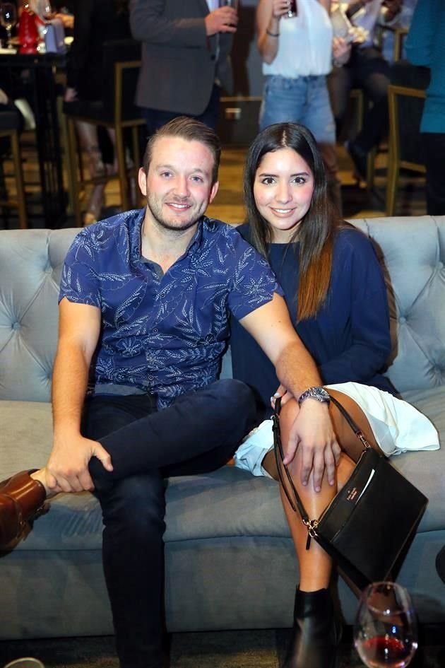 Mauricio Pérez Vargas y Bárbara Valdez