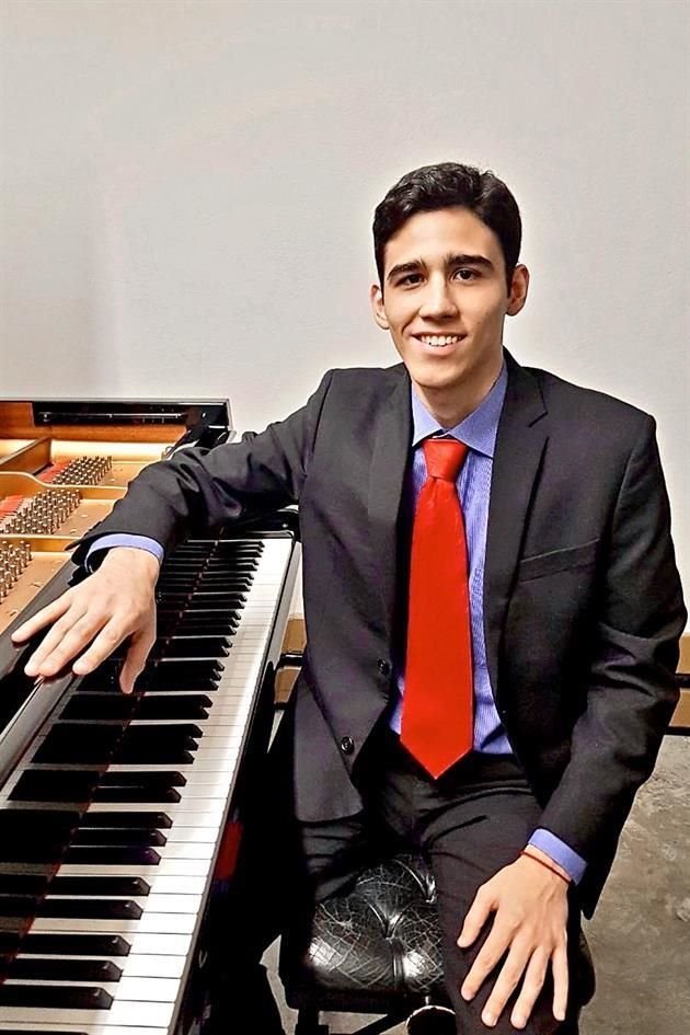 Eduardo de la Vega Garza