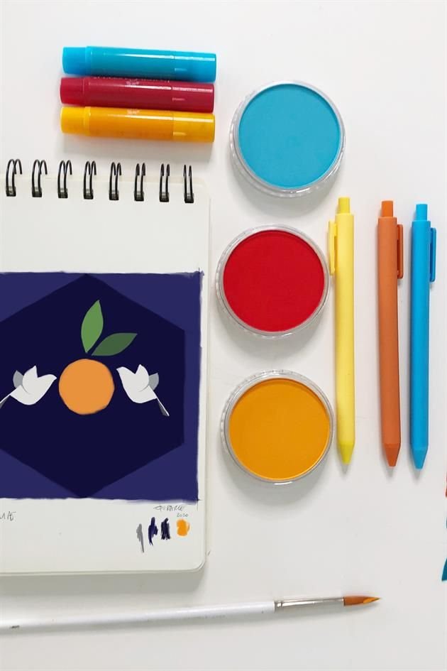 'Las imágenes están compuestas por colores sólidos con una paleta reducida y formada por figuras geométricas que crean un patrón de repetición', explica.<br>