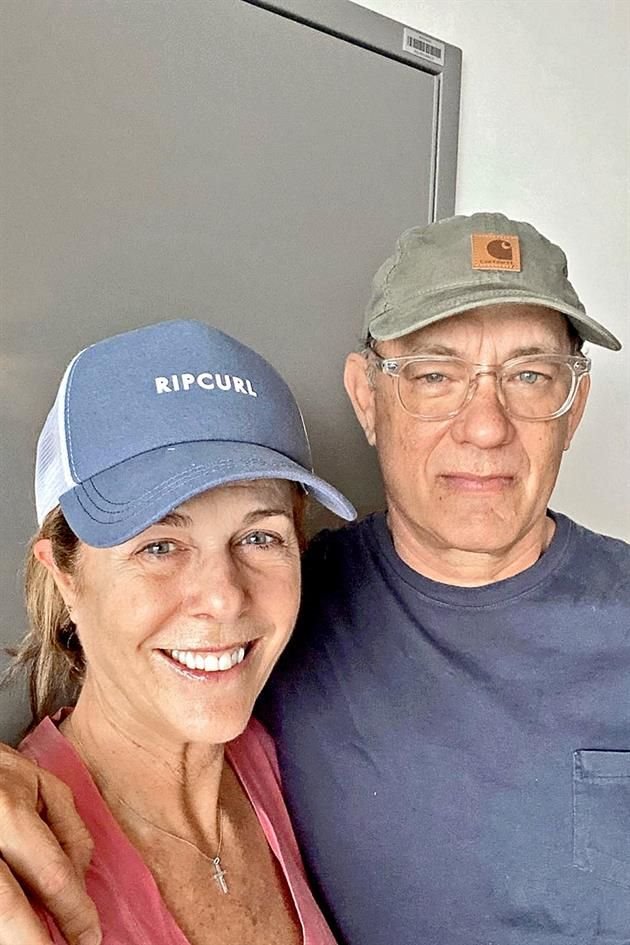 Tras superar el Covid-19, el actor y su esposa, Rita Wilson, pasan los días en Los Ángeles.