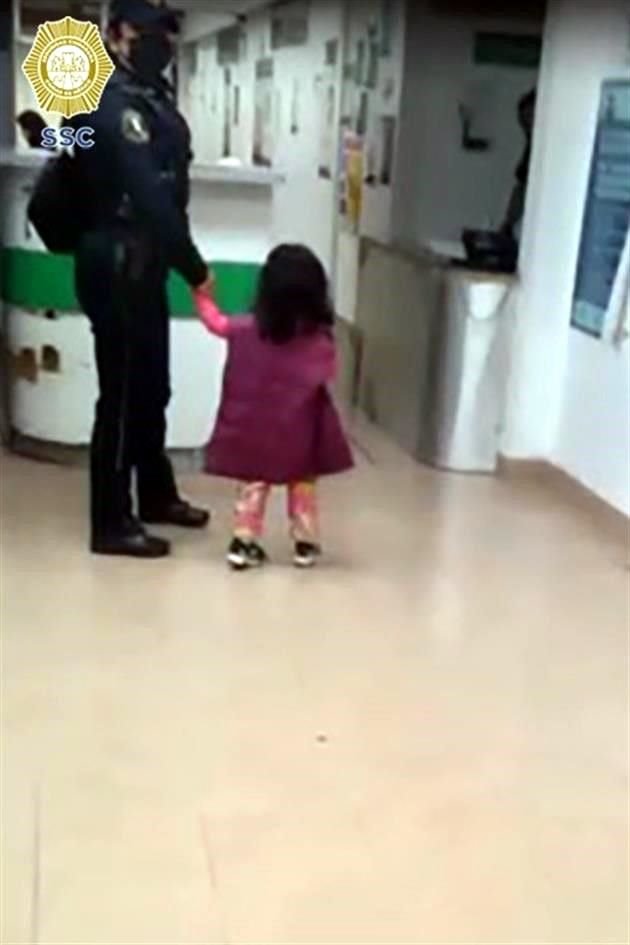 La menor fue resguardada por elementos de la Policía capitalina.