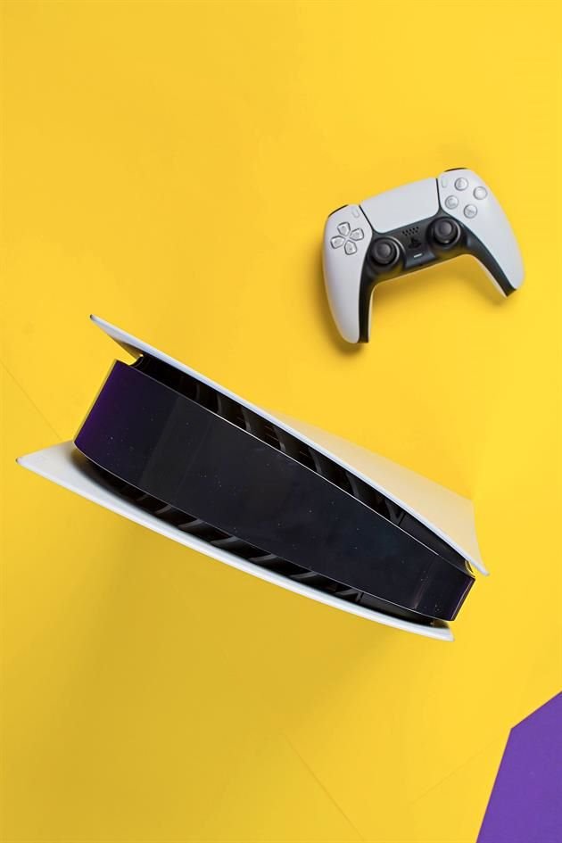 La consola no se calienta exageradamente y lo mejor es que la PlayStation 5 trabaja silenciosamente, aún bajo presión.