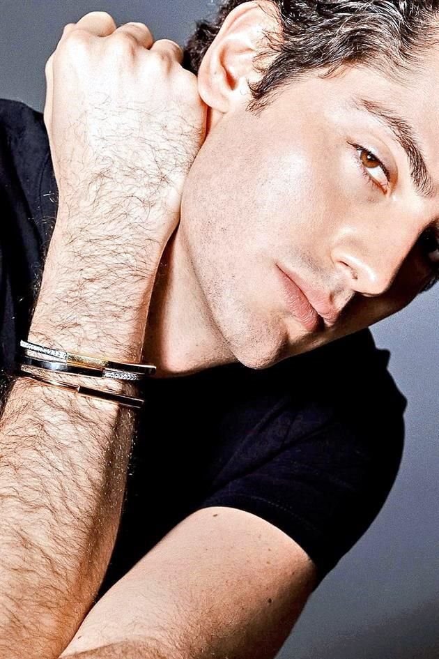 Alex Acero.