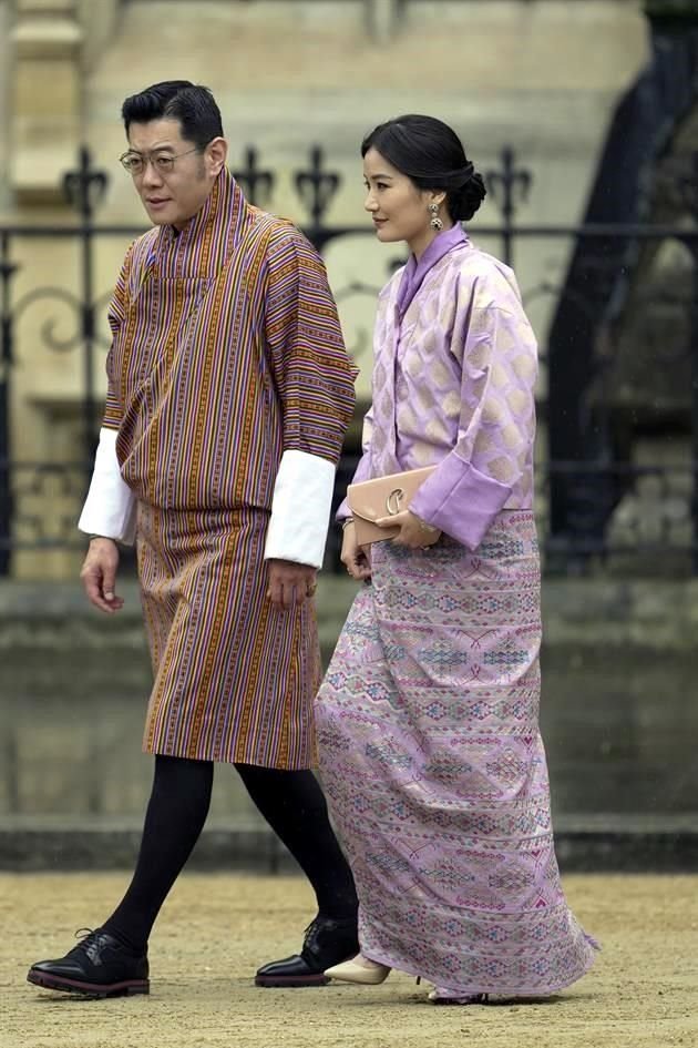 El rey Jigme Kesar Namgyel Wangchuck y la reina Jetsun Pema Wangchuck de Bután.