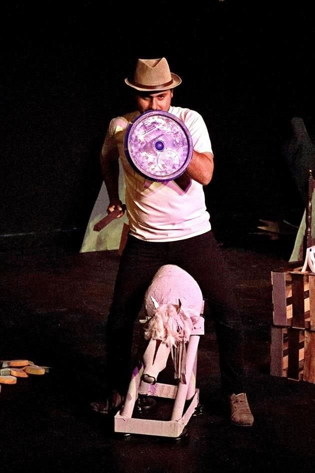 El monólogo 'Sol de Monterrey', es un homenaje a Alfonso Reyes a través de su poema más popular.