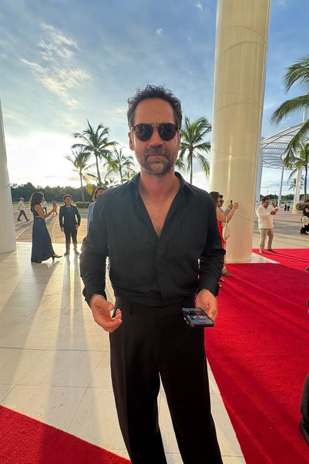 El actor Manuel García Rulfo compite por el premio de Mejor Actor por su trabajo en Pedro Páramo.