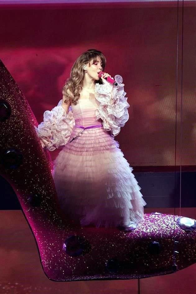 Las cantantes emocionaron anoche a una audiencia que llenó el Auditorio Banamex.