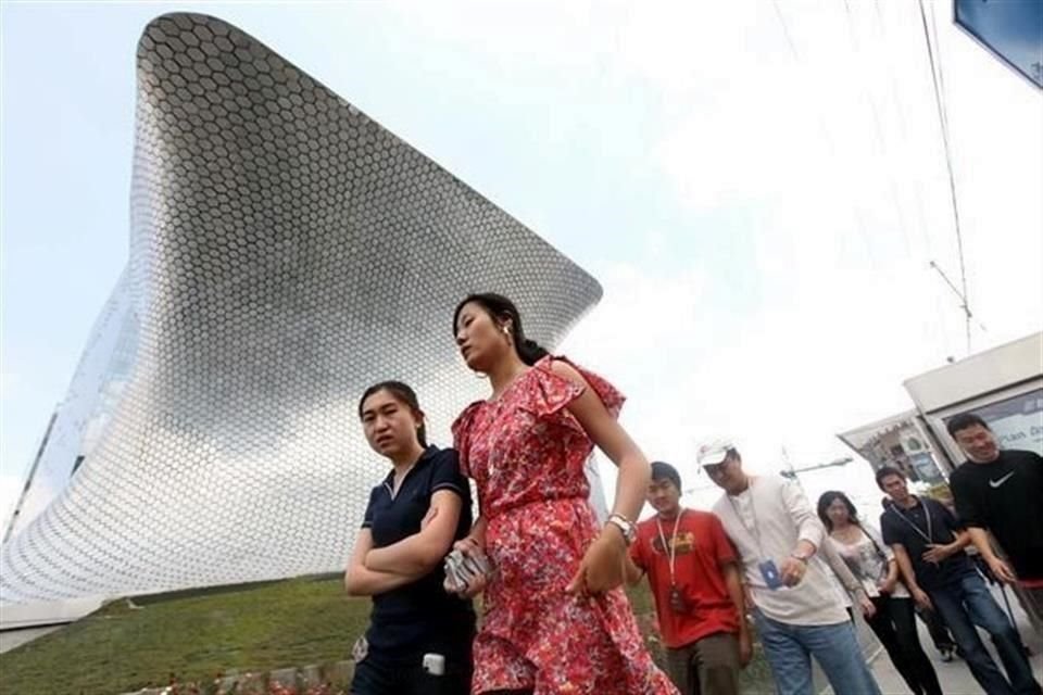 Los turistas chinos, en su mayoría del segmento de gran turismo, gastan en promedio 11 mil dólares por viaje.