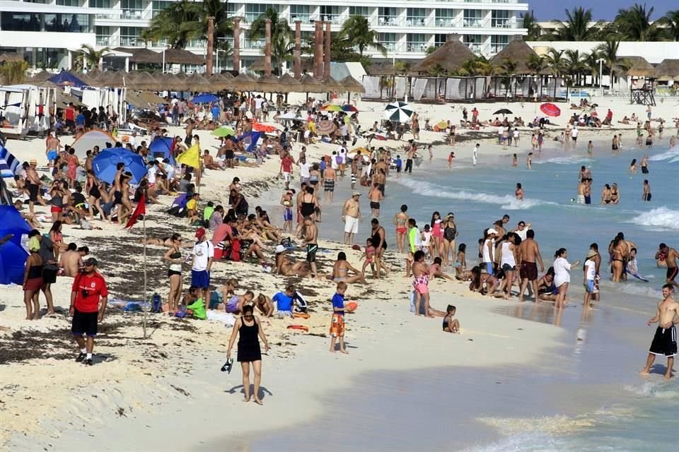 La Concanaco señaló que los destinos de playa y pueblos mágicos fueron los más visitados durante las fiestas patrias.