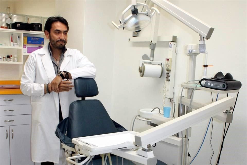 Cada año la empresa vende alrededor de 400 millones de pesos en México de productos e insumos para el sector dental.