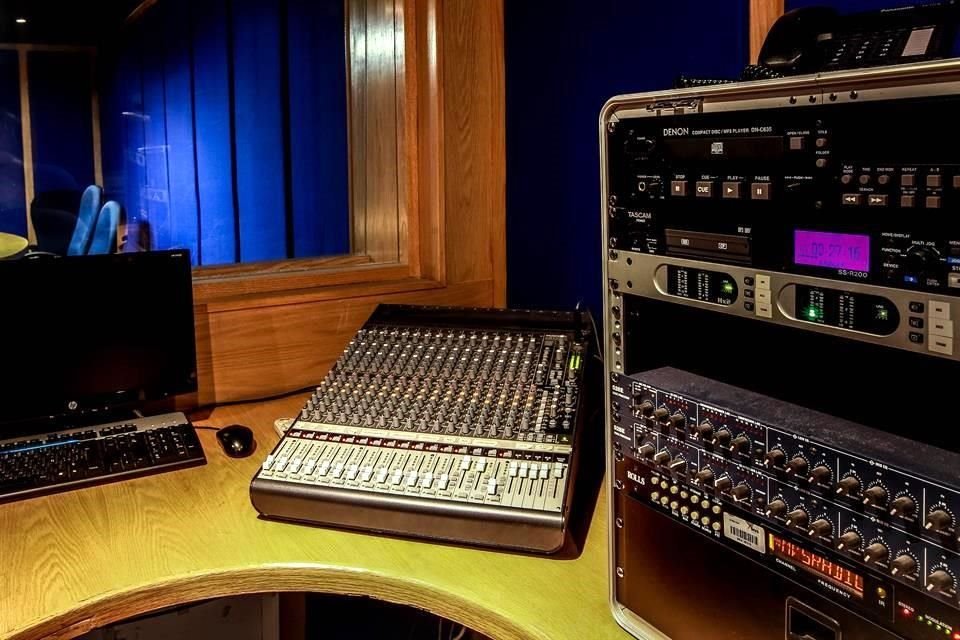 Grupo Radio Centro continuará con el desprendimiento de activos no estratégicos con el mismo objetivo de tener liquidez.