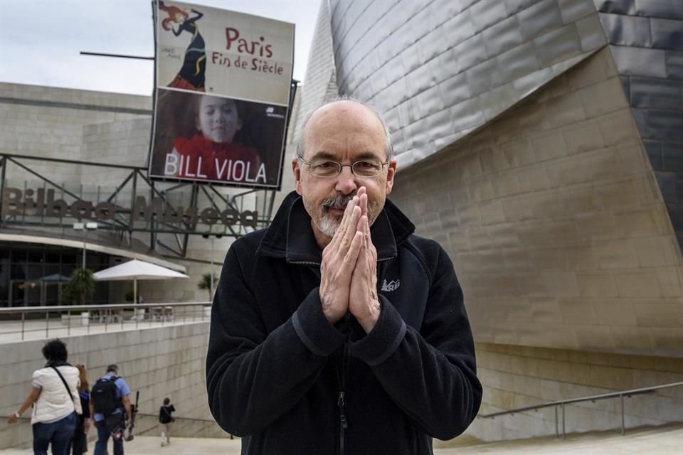 El videoartista estadounidense Bill Viola  durante la presentación.