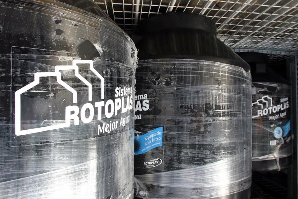 Las ventas de servicios de Rotoplas aumentaron 21.8% en el trimestre.