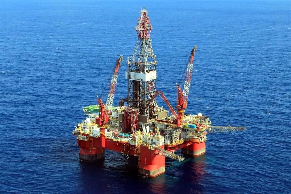 La empresa Marinsa aseguró que el contrato reduce el riesgo para Pemex.