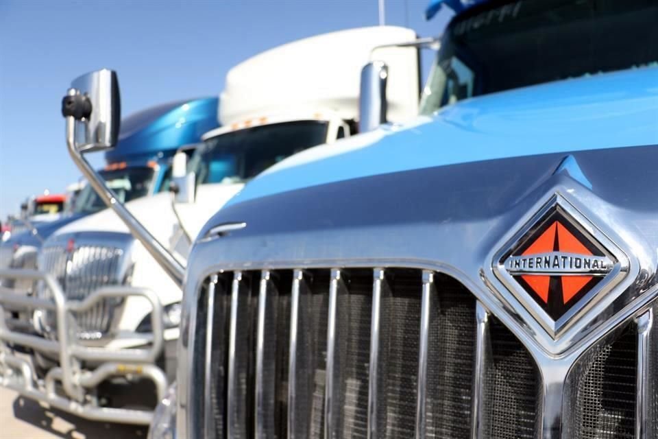 El acuerdo entre GM y Navistar es el segundo al que llega el fabricante de automóviles estadounidenses en los últimos meses para suministrar su tecnología de pila de combustible para la producción de camiones. 