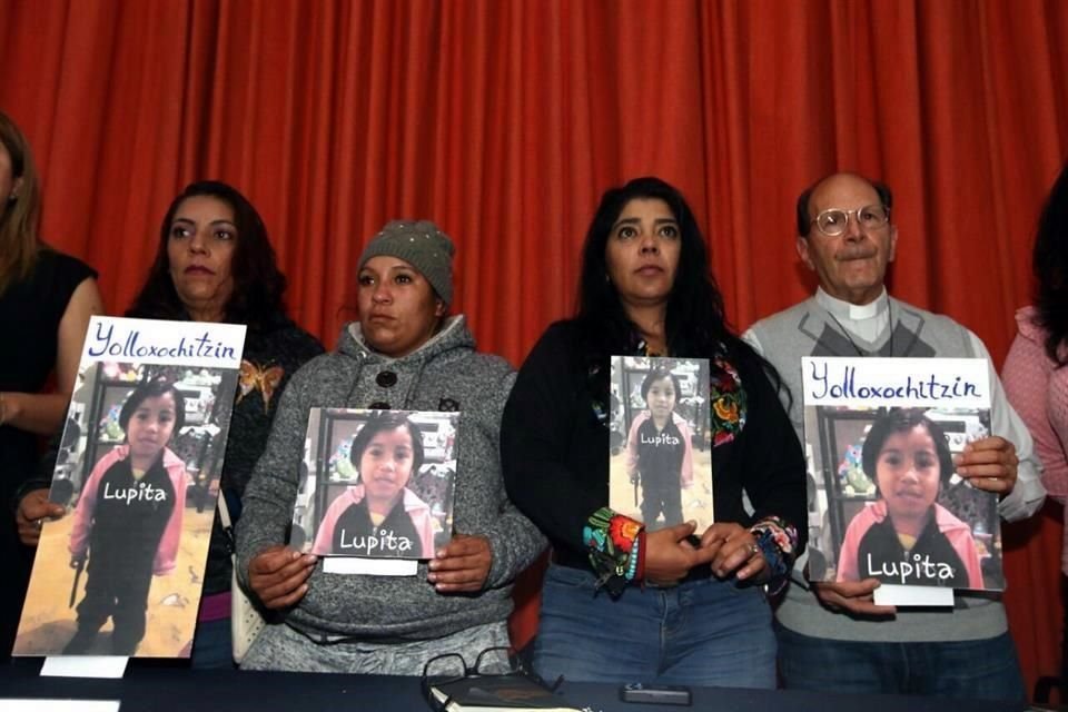 Marina, tía de Lupita, denunció que recibió recortes de periódicos con imágenes de cadáveres y con mensajes intimidatorios