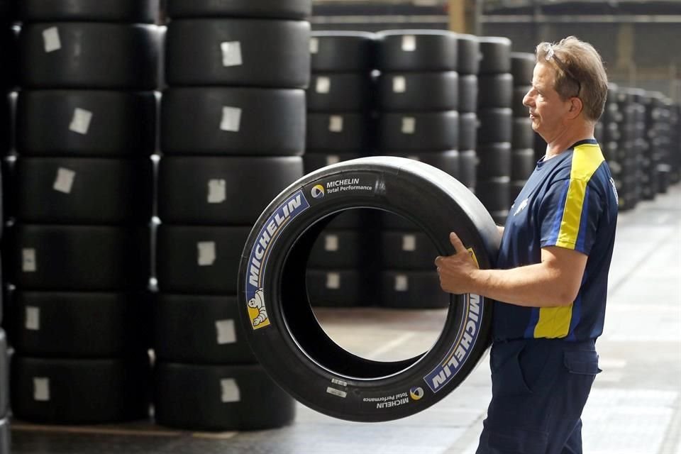 Michelin se suma a las empresas del ramo automotriz que están su operación debido al coronavirus.