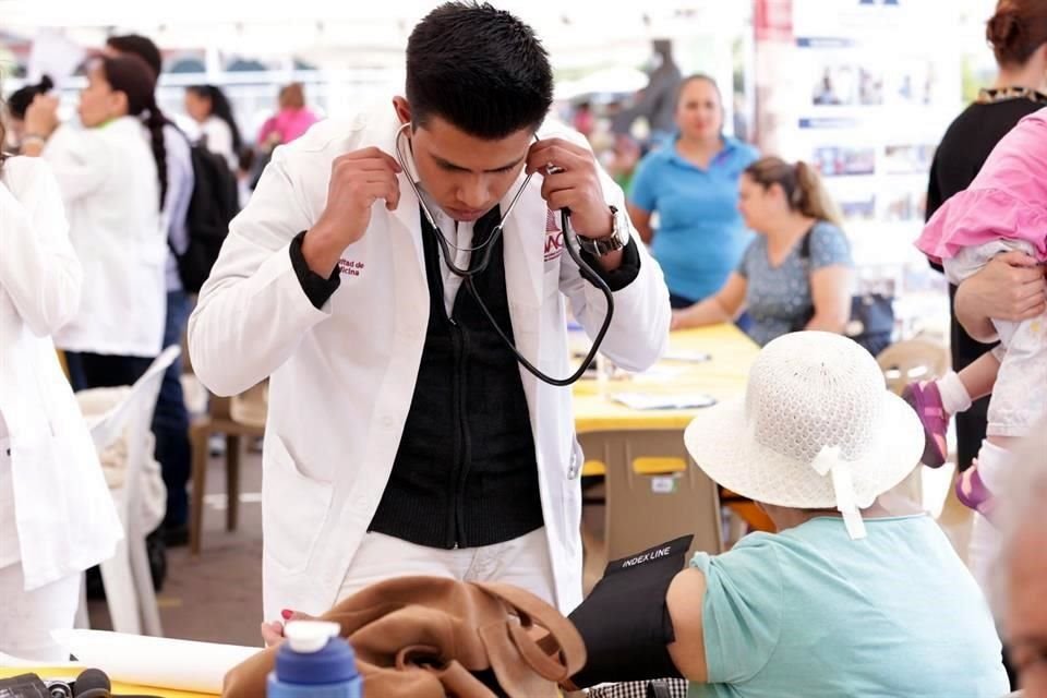 En el acumulado de enero a julio, el gasto en salud ha crecido sólo 0.2 por ciento frente al mismo periodo de 2019.