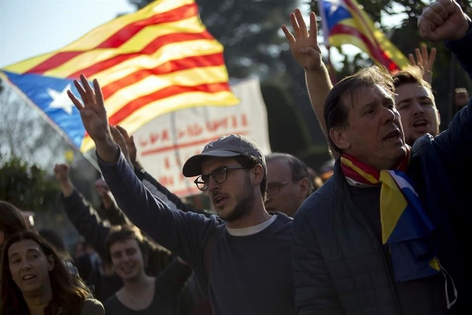 Cataluña rechazó investir como nuevo Presidente de la Generalitat al independentista Jordi Turull, quien está en libertad condicional.