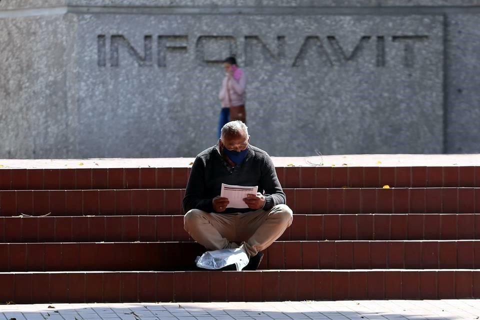 No sólo más trabajadores están dejando de pagar sus créditos, lo que afecta a quienes están por tramitar un financiamiento para vivienda.