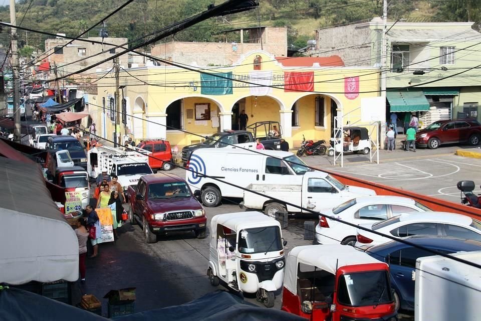 La desaparición se da a unos meses de los crímenes registrados en la zona y que presuntamente están relacionados con la venta de terrenos ejidales en la misma colonia.