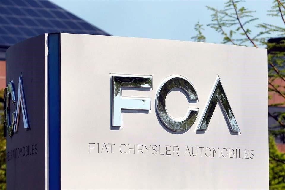 FCA se suma a Honda, Ford, Audi y Toyota, quienes también anunciaron suspensiones de labores en sus plantas.