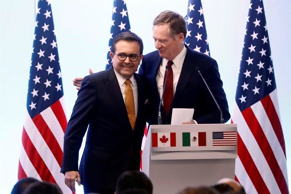 El Representante Comercio de EU (der.), Robert Lighthizer, y el Secretario de Economía, Ildefonso Guajardo.