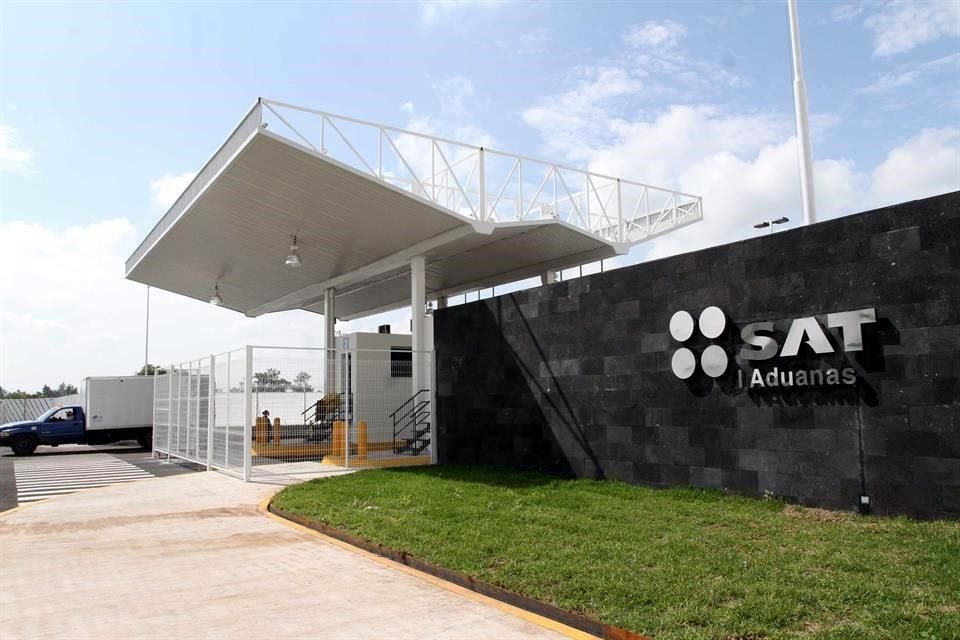 De acuerdo con datos del SAT, el nivel alcanzado por recaudación en aduanas en abril fue de 71 mil 259 mdp.