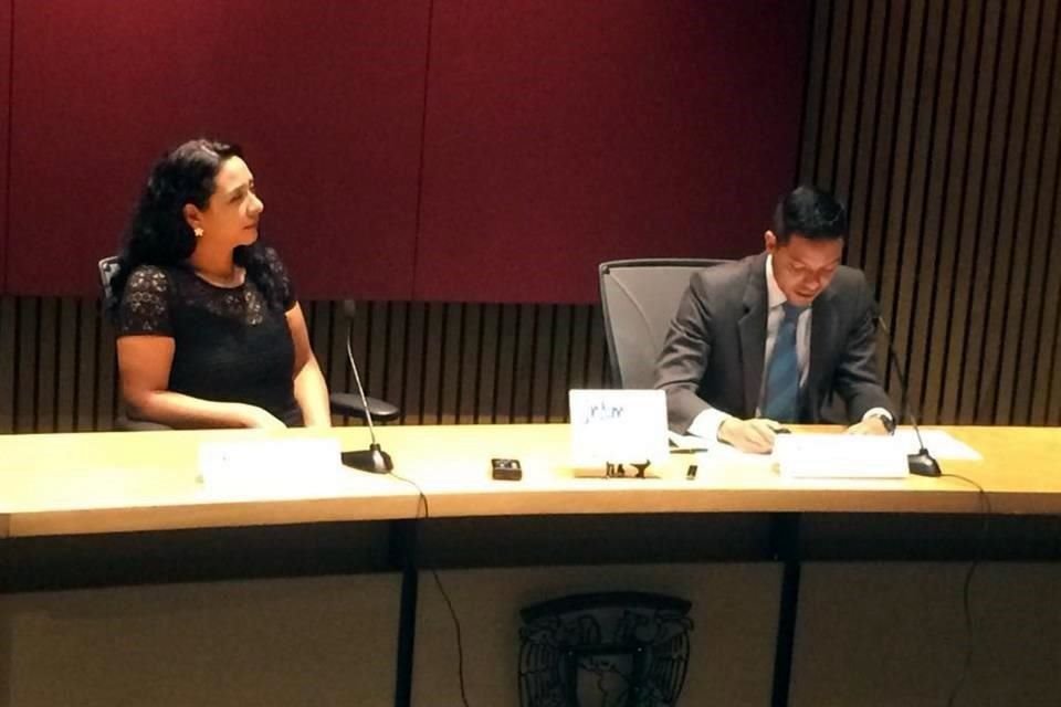 Los especialistas recomendaron no bajar la guardia e ir al corriente con el esquema de vacunación.
