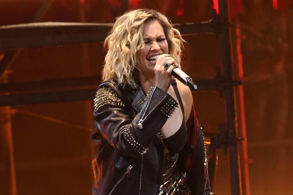 María José realizó la grabación de su CD+DVD 'Conexión', ayer en la Ciudad de México.