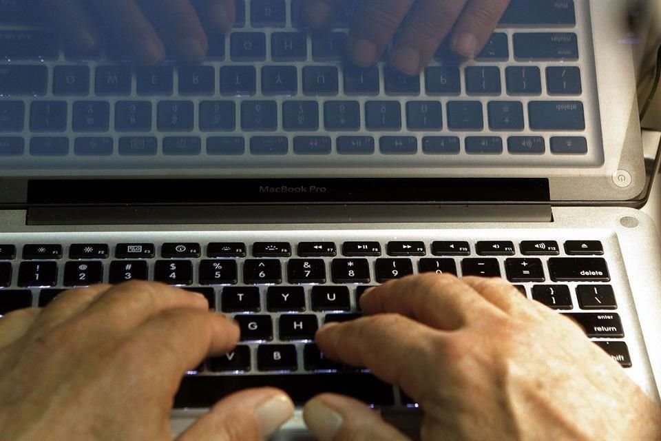 El 99% de ciberdelincuentes utilizará el email para engañar a las personas y robar su información.