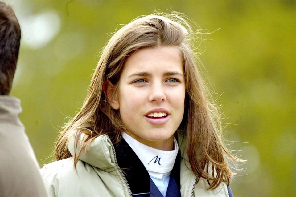 Carlota Casiraghi, hija de la Princesa de Mónaco, dio a luz a su segundo hijo.