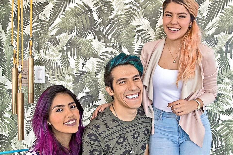El trío de hermanos está agradecido con sus millones de fans por el apoyo.