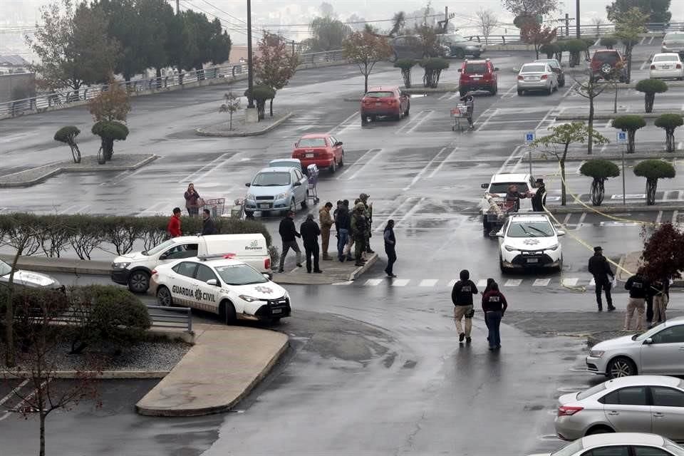 Elementos de la Guarda Civil y agentes ministeriales se dirigieron al lugar a indagar los hechos.