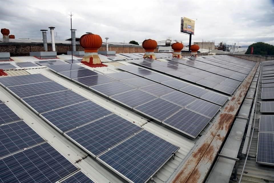 Grupo Guma tiene el sistema fotovoltaico sobre techo más grande de México y el segundo de América Latina, en sus fábricas de tanques Ingusa.