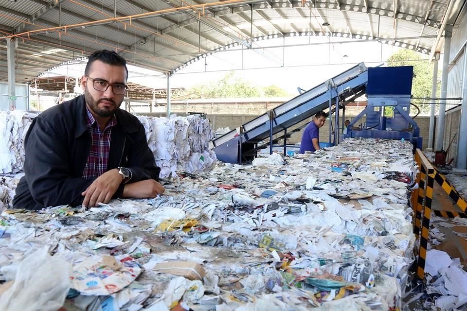 Alejandro Fernández, dijo que Grupo Pisón Recicla llega a recolectar hasta 130 toneladas de distintos materiales al mes.